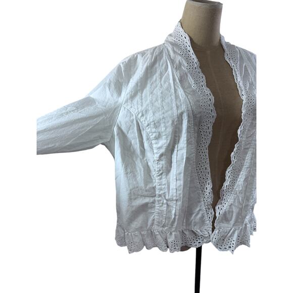 "Vicki Wayne" White Eyelet Cover Up,Cotton,Cottage Core,SZ M, 3/4 Sleeves,Purity - Picture 2 of 11